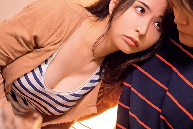 Vợ sắp cưới của anh trai của tôi trở nên dâm đãng mỗi khi say xỉn